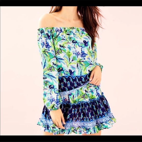 Lilly Pulitzer lou Lou petal faster blouse - Picture 1 of 6